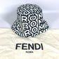 FENDI FXQ910 マークジェイコブス MARC JACOBS コラボ ロゴ 総柄 ハット帽 帽子 バケットハット ボブハット ハット コットン ユニセックス ホワイト