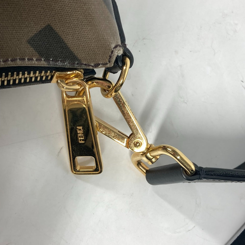 FENDI 7VA470 マルチカラーロゴ レインボー 斜め掛け カバン ショルダーバッグ PVC レディース ブラウン