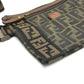 FENDI ズッカ柄 カバン フラット 斜め掛け 肩掛け ウエストバッグ キャンバス メンズ ブラウン