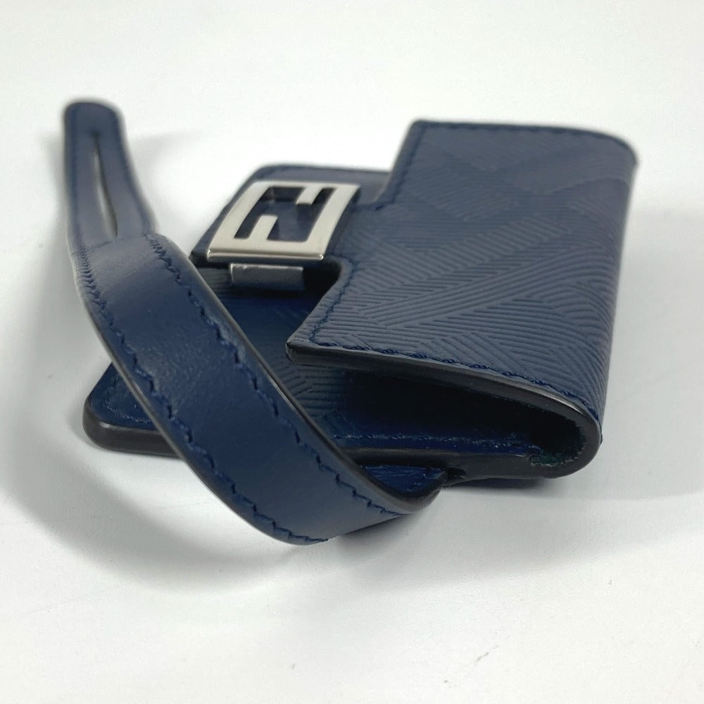 FENDI バケット型 バッグ型 キーリング キーホルダー バッグチャーム チャーム レザー ユニセックス ネイビー - brandshop-reference