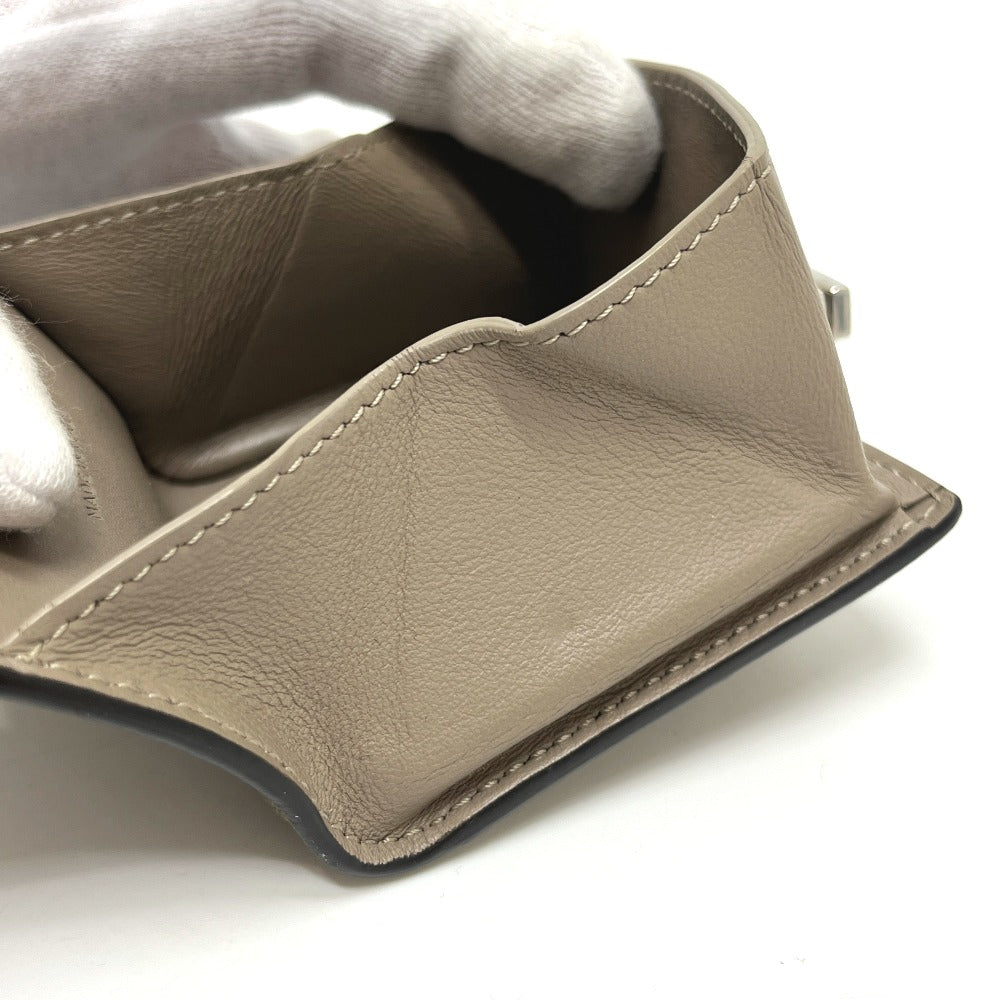 FENDI ターンロック 小銭入れ コインケース レザー レディース ベージュ