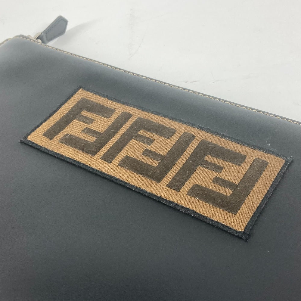 FENDI 7N0078 ポーチ ズッカ ロゴ カバン クラッチバッグ レザー メンズ ブラック