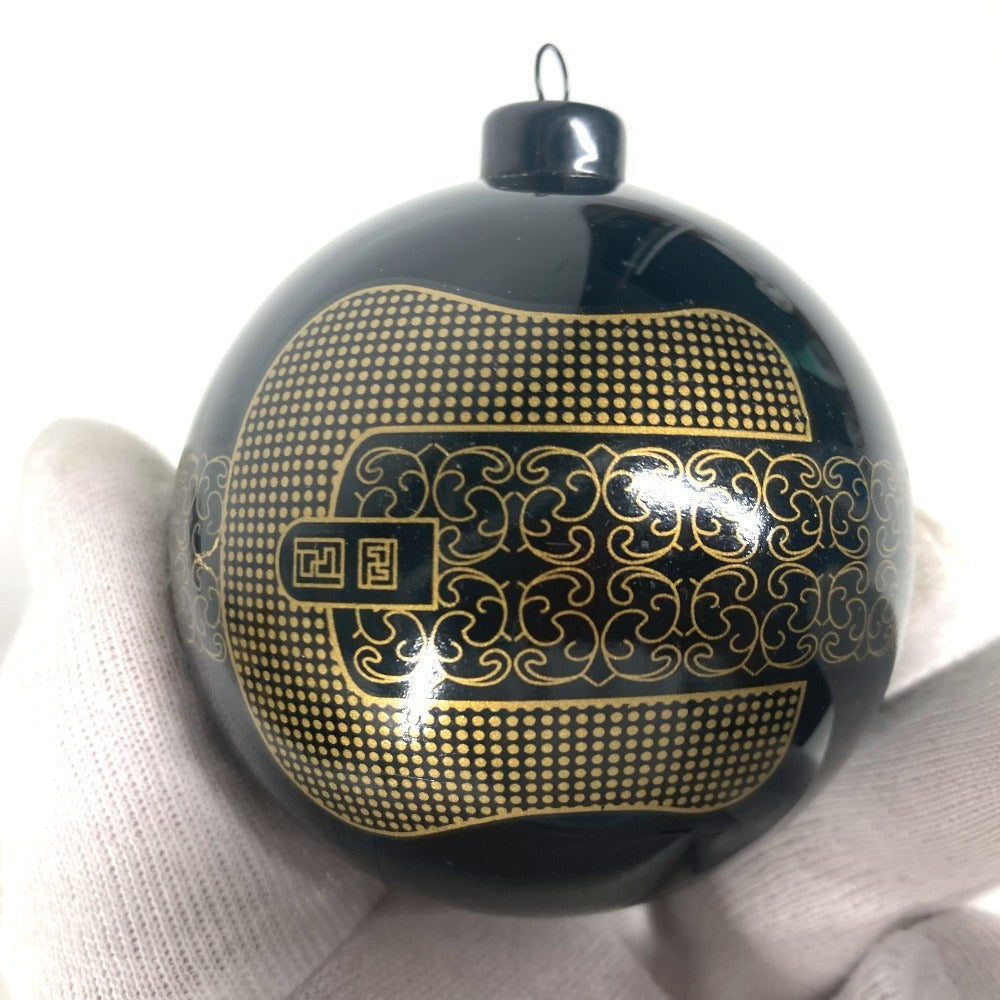 FENDI Xmas クリスマスボール ロゴ クリスマス オーナメント 4個セット ロゴ チャーム プラスチック ユニセックス ゴールド - brandshop-reference