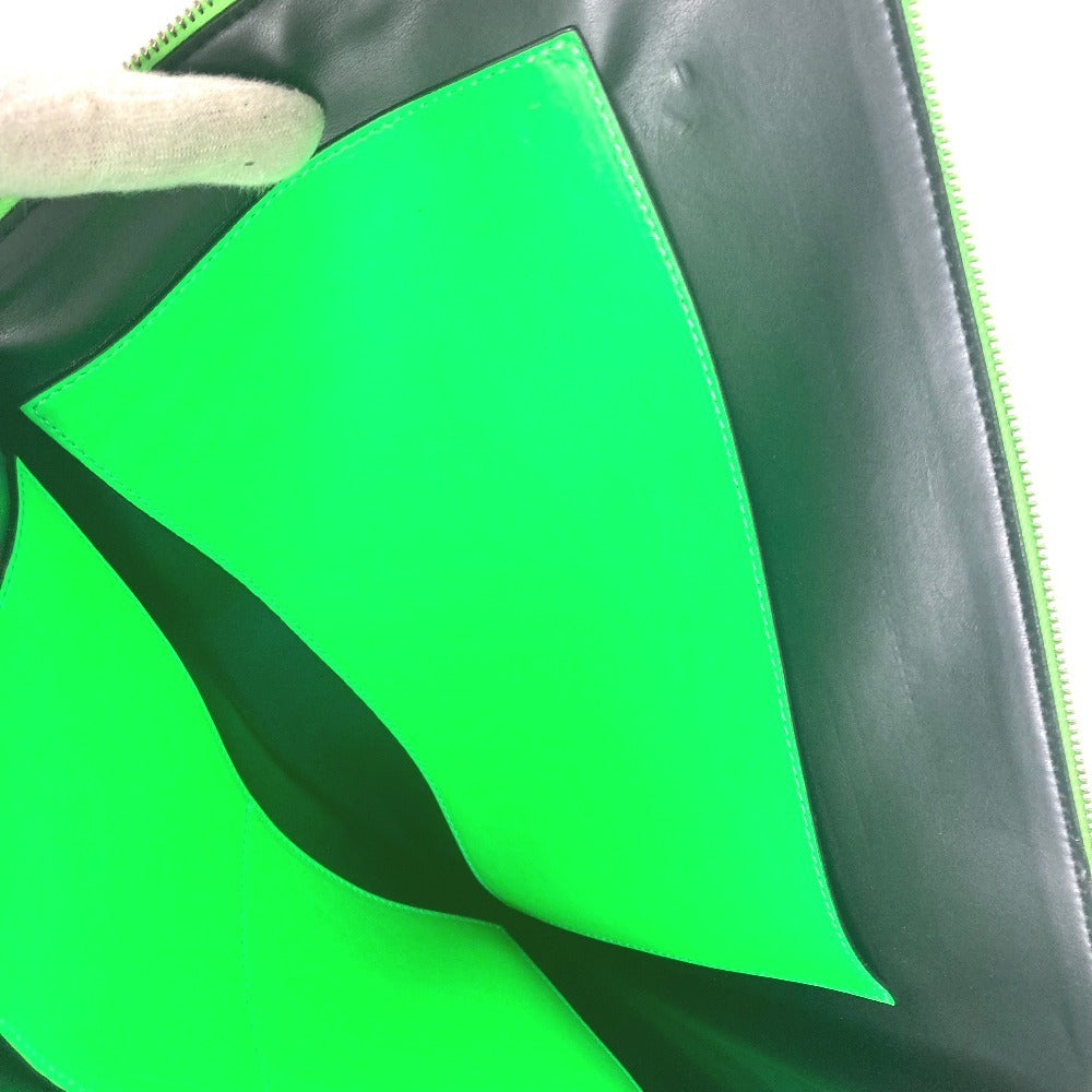 Valentino Garavani ロゴ バイカラー ポーチ カバン クラッチバッグ レザー ユニセックス グリーン - brandshop-reference