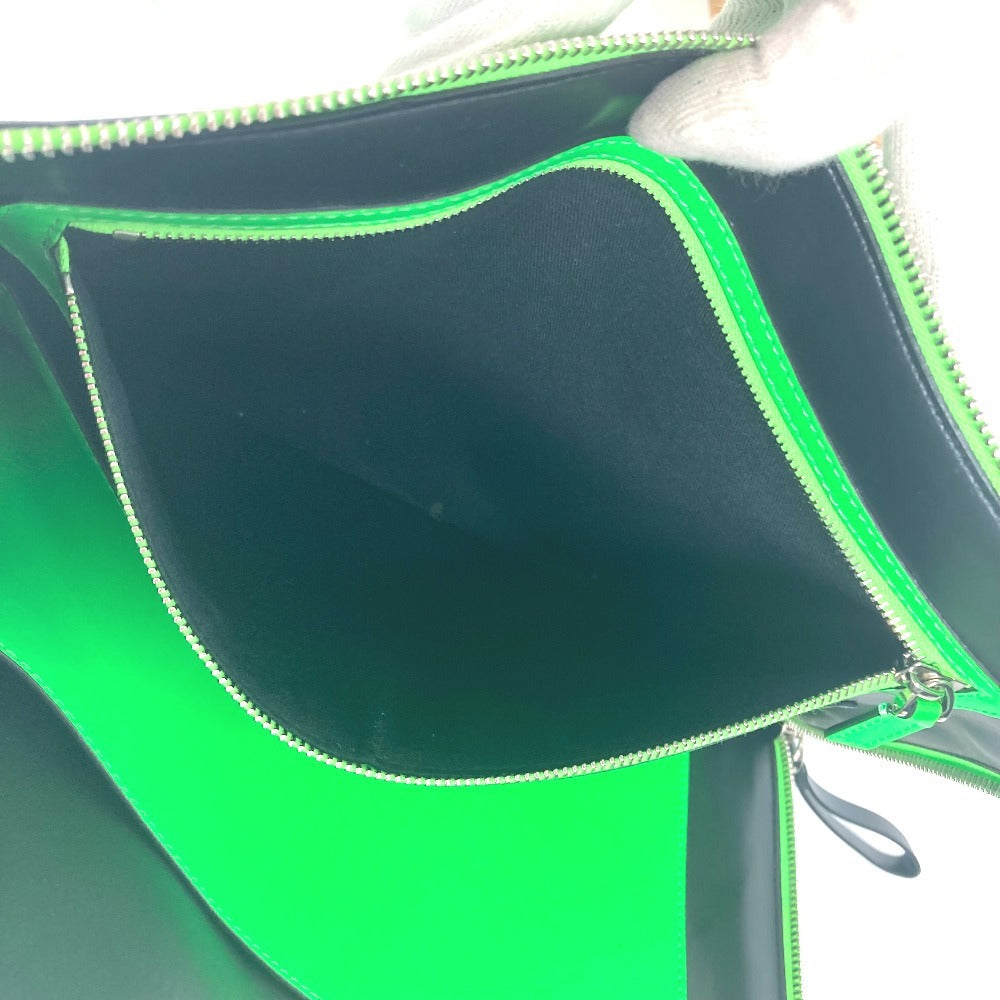 Valentino Garavani ロゴ バイカラー ポーチ カバン クラッチバッグ レザー ユニセックス グリーン - brandshop-reference