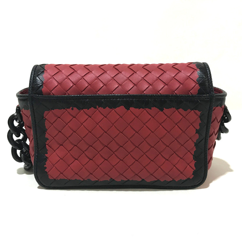 BOTTEGA VENETA 339270 イントレチャート ミニチェーン カバン ショルダーバッグ ラムスキン レディース レッド×ブラック