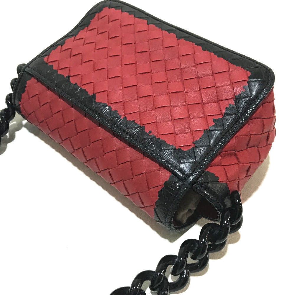 BOTTEGA VENETA 339270 イントレチャート ミニチェーン カバン ショルダーバッグ ラムスキン レディース レッド×ブラック