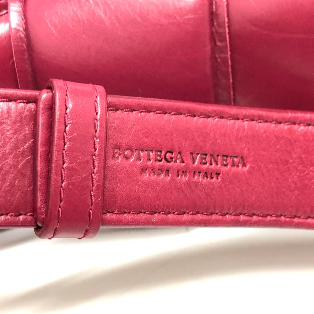 BOTTEGA VENETA パデットカセット カセット マキシ イントレチャート ショルダーバッグ レザー レディース - brandshop-reference