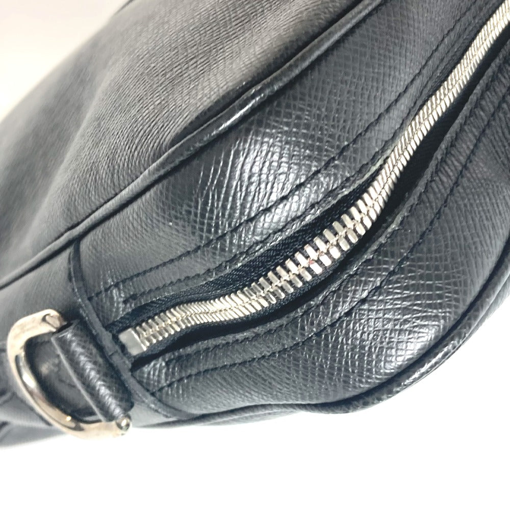 LOUIS VUITTON M33412 Taiga PDV Porte-Document Voyage PM Business Bag, Handbag, Taiga Leather, Men's, Ardoise, Black