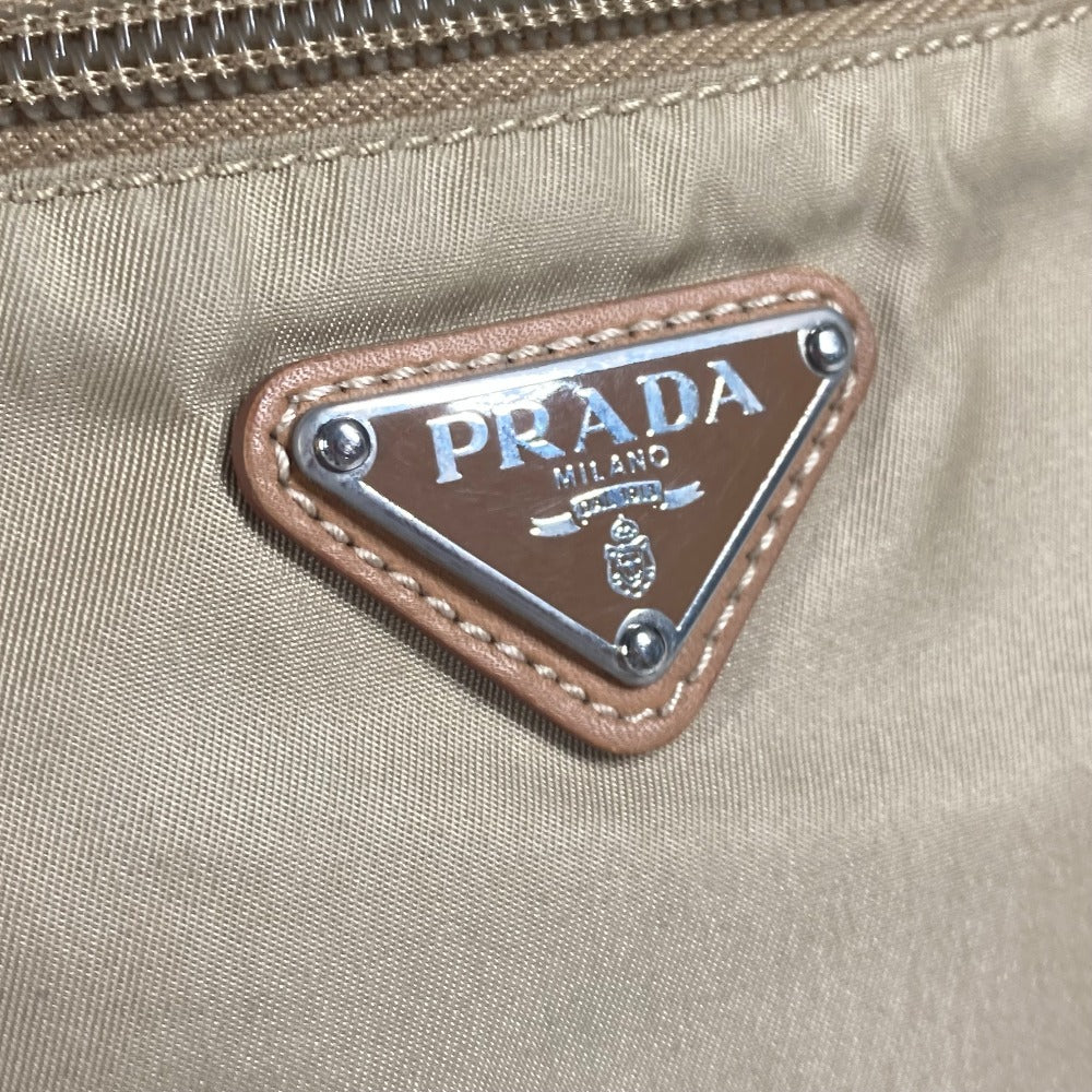 PRADA トライアングルロゴ 三角ロゴ プレート カバン ポシェット ショルダーバッグ ナイロン ユニセックス