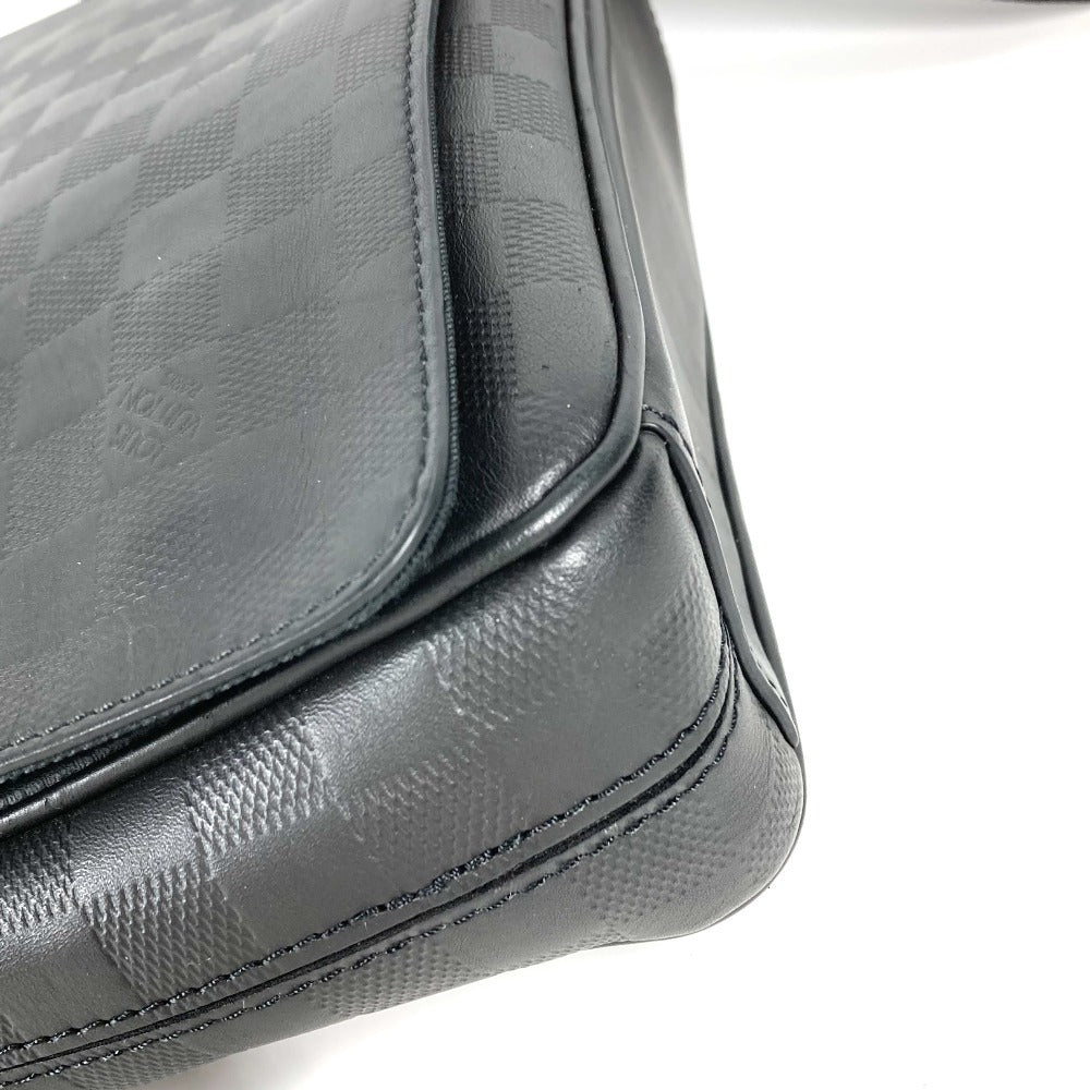 LOUIS VUITTON N42711  ダミエアンフィニ ディストリクト PM NV3　 斜め掛け カバン フラップ メッセンジャーバッグ ショルダーバッグ ダミエアンフィニレザー ユニセックス ノワール ブラック - brandshop-reference