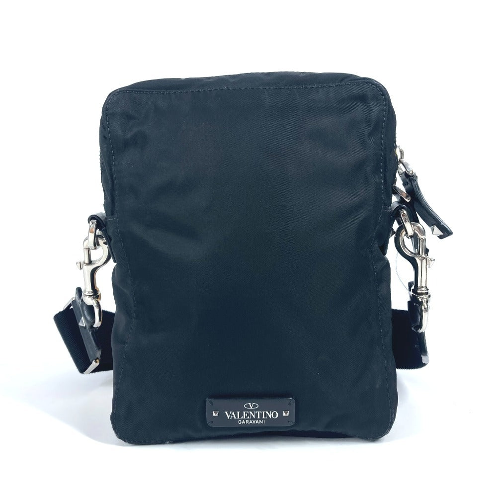 VALENTINO ロゴ スタッズ カバン 斜め掛け ポシェット ショルダーバッグ ナイロン ユニセックス ブラック - brandshop-reference