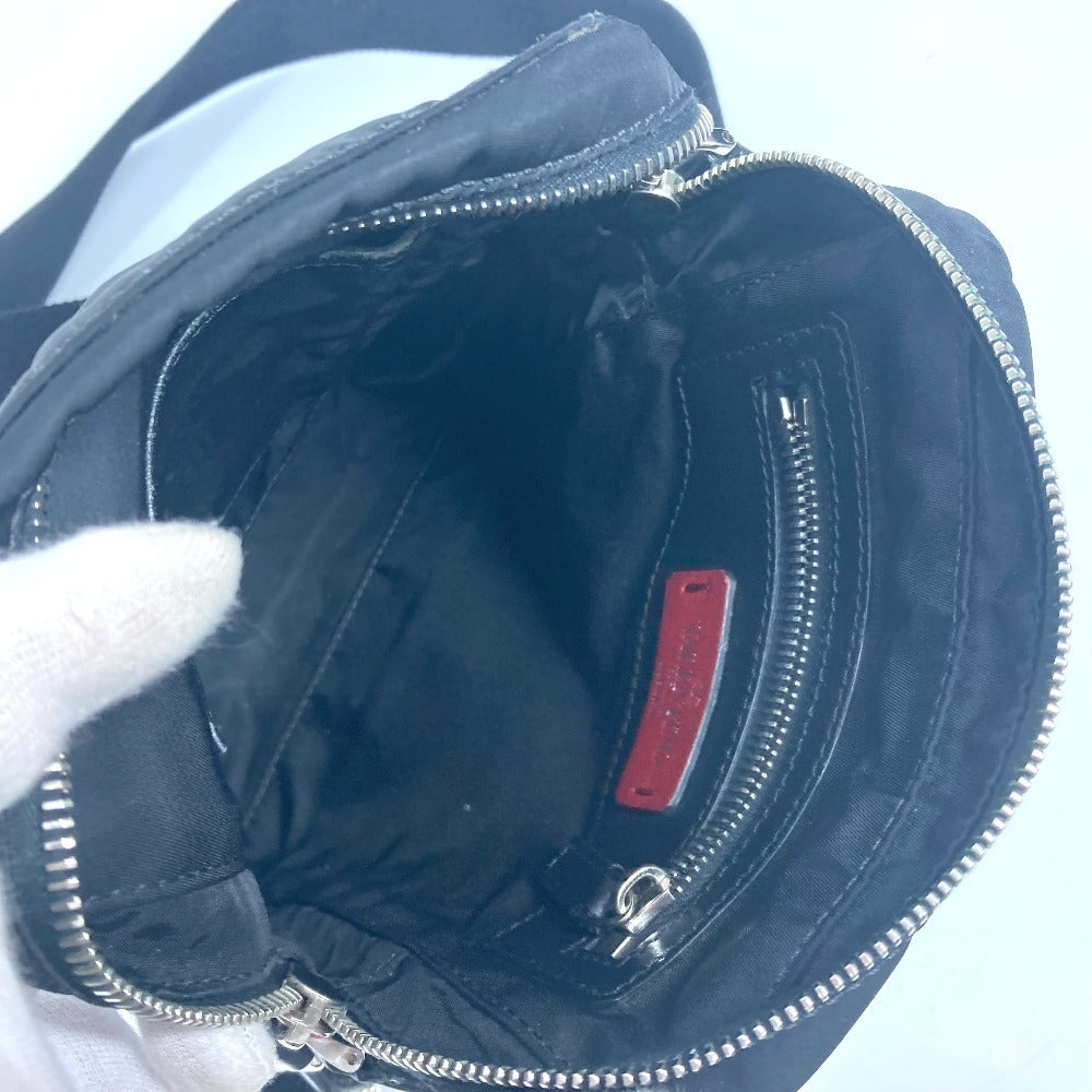 VALENTINO ロゴ スタッズ カバン 斜め掛け ポシェット ショルダーバッグ ナイロン ユニセックス ブラック - brandshop-reference