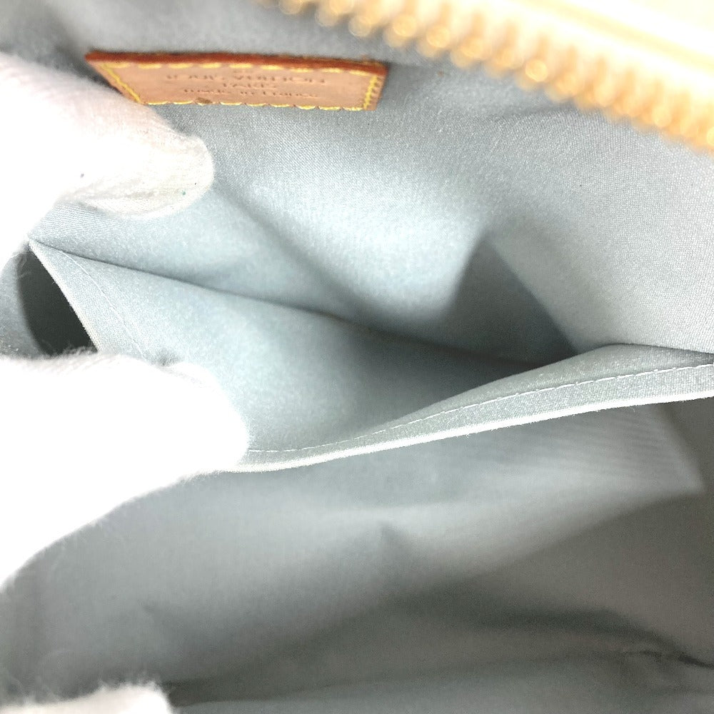 LOUIS VUITTON M93514 モノグラムヴェルニ サミット・ドライブ カバン トートバッグ ショルダーバッグ 肩掛け ハンドバッグ モノグラムヴェルニキャンバス レディース ペルル ホワイト