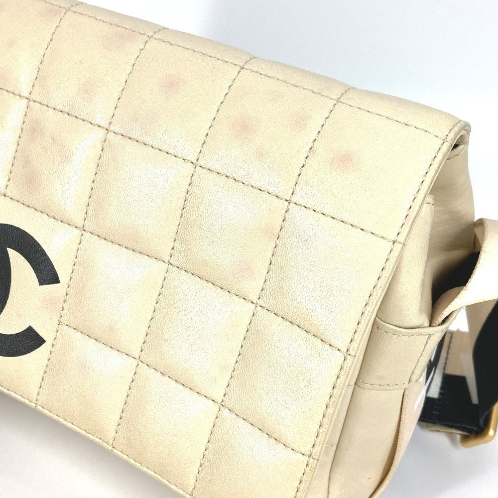 CHANEL CC Coco Mark Chocolate Bar Bicolor Crossbody Bag Flap Pochette Shoulder Bag Leather Women's White
