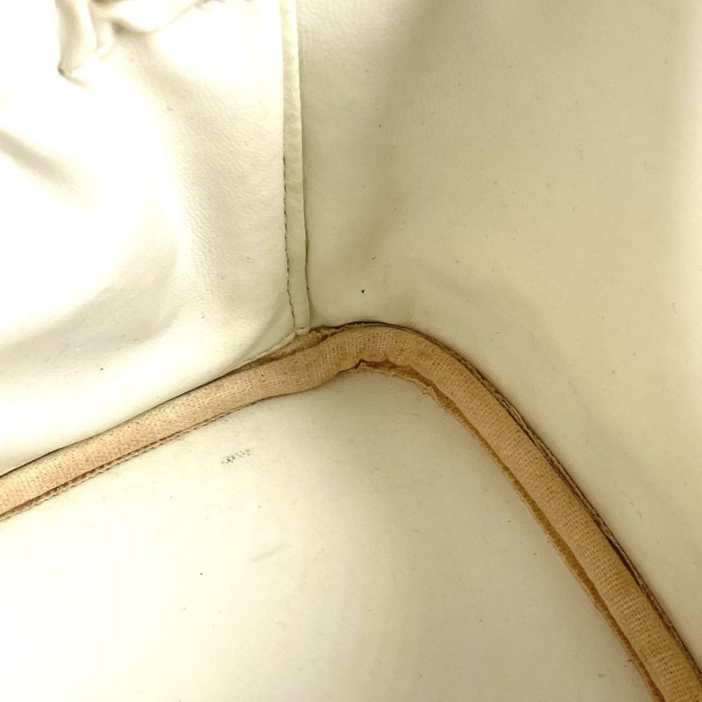 CHANEL A01998 CC ココマーク ロゴ バニティバッグ カバン バニティ ポーチ ハンドバッグ キャビアスキン レディース ホワイト