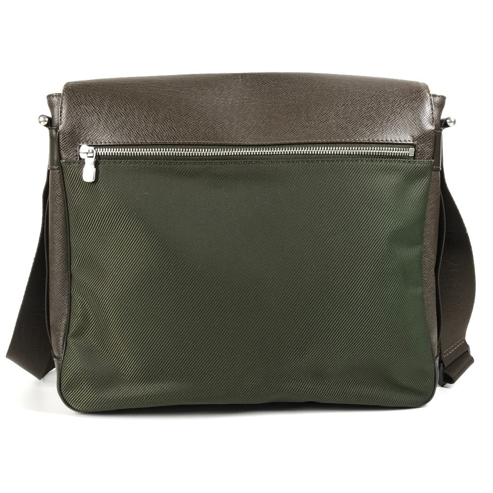 LOUIS VUITTON M30148 タイガ ヴィクトール 斜め掛け フラップ メッセンジャーバッグ カバン ショルダーバッグ タイガレザー ユニセックス グリズリ ブラウン