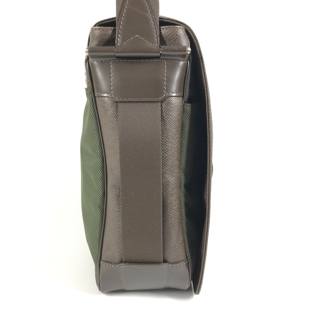 LOUIS VUITTON M30148 タイガ ヴィクトール 斜め掛け フラップ メッセンジャーバッグ カバン ショルダーバッグ タイガレザー ユニセックス グリズリ ブラウン