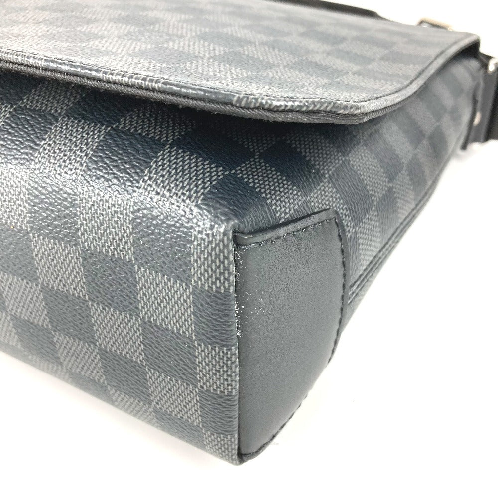 LOUIS VUITTON N40350 Damier Graphite District MM NV2 Crossbody Bag Messenger Bag Shoulder Bag Damier Graphite Canvas Unisex Black
