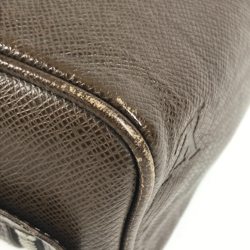 LOUIS VUITTON M32498 タイガ トゥルース イヴァン カバン セカンドバッグ ポーチ 持ち手つき セカンドバッグ タイガレザー ユニセックス グリズリ ブラウン