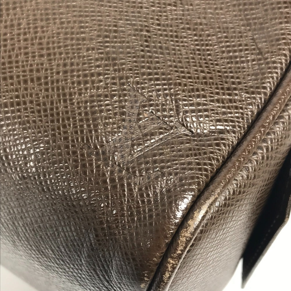 LOUIS VUITTON M32498 タイガ トゥルース イヴァン カバン セカンドバッグ ポーチ 持ち手つき セカンドバッグ タイガレザー ユニセックス グリズリ ブラウン