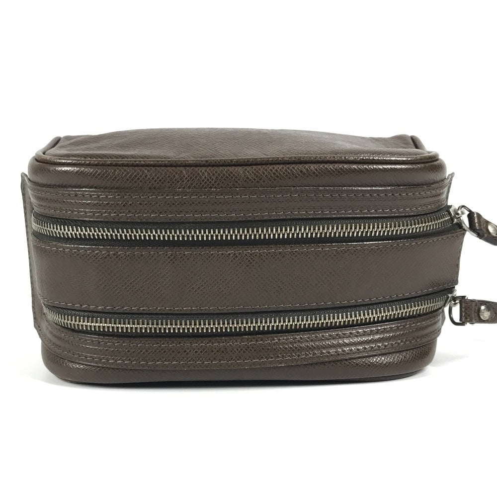 LOUIS VUITTON M32498 タイガ トゥルース イヴァン カバン セカンドバッグ ポーチ 持ち手つき セカンドバッグ タイガレザー ユニセックス グリズリ ブラウン