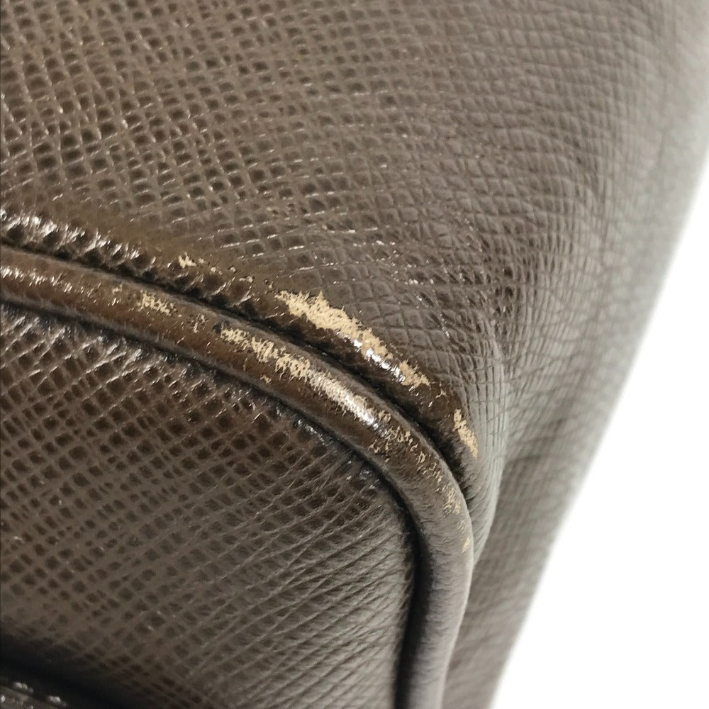 LOUIS VUITTON M32498 タイガ トゥルース イヴァン カバン セカンドバッグ ポーチ 持ち手つき セカンドバッグ タイガレザー ユニセックス グリズリ ブラウン