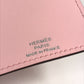 HERMES ノートパッド 《EAジップ》 PM ノート メモ帳 ケース ステーショナリー 手帳 ノートカバー レザー ユニセックス ローズサクラ ピンク