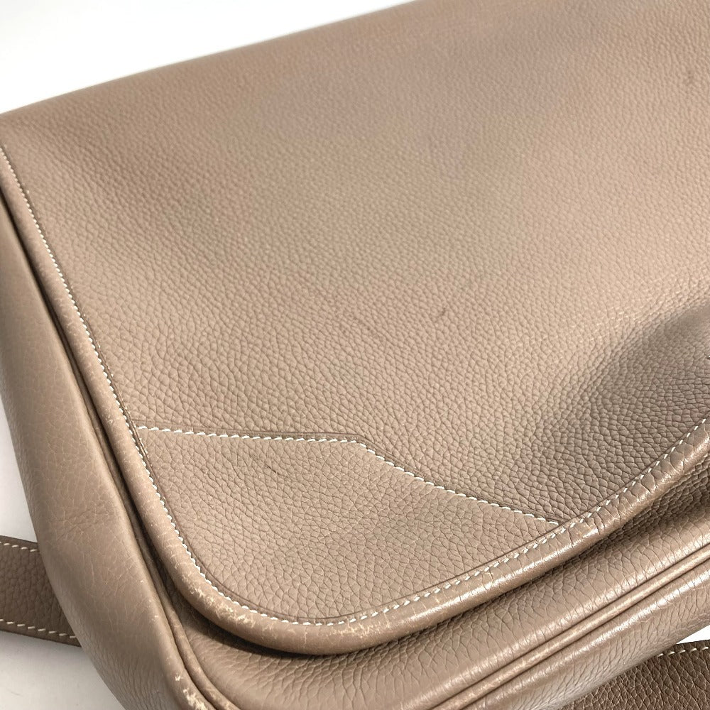 HERMES フラップ ヴィクトリア メッセンジャーバッグ ビジネスバッグ カバン 2WAYバッグ ショルダーバッグ 斜め掛け ハンドバッグ トリヨンクレマンス レディース エトゥープ グレー