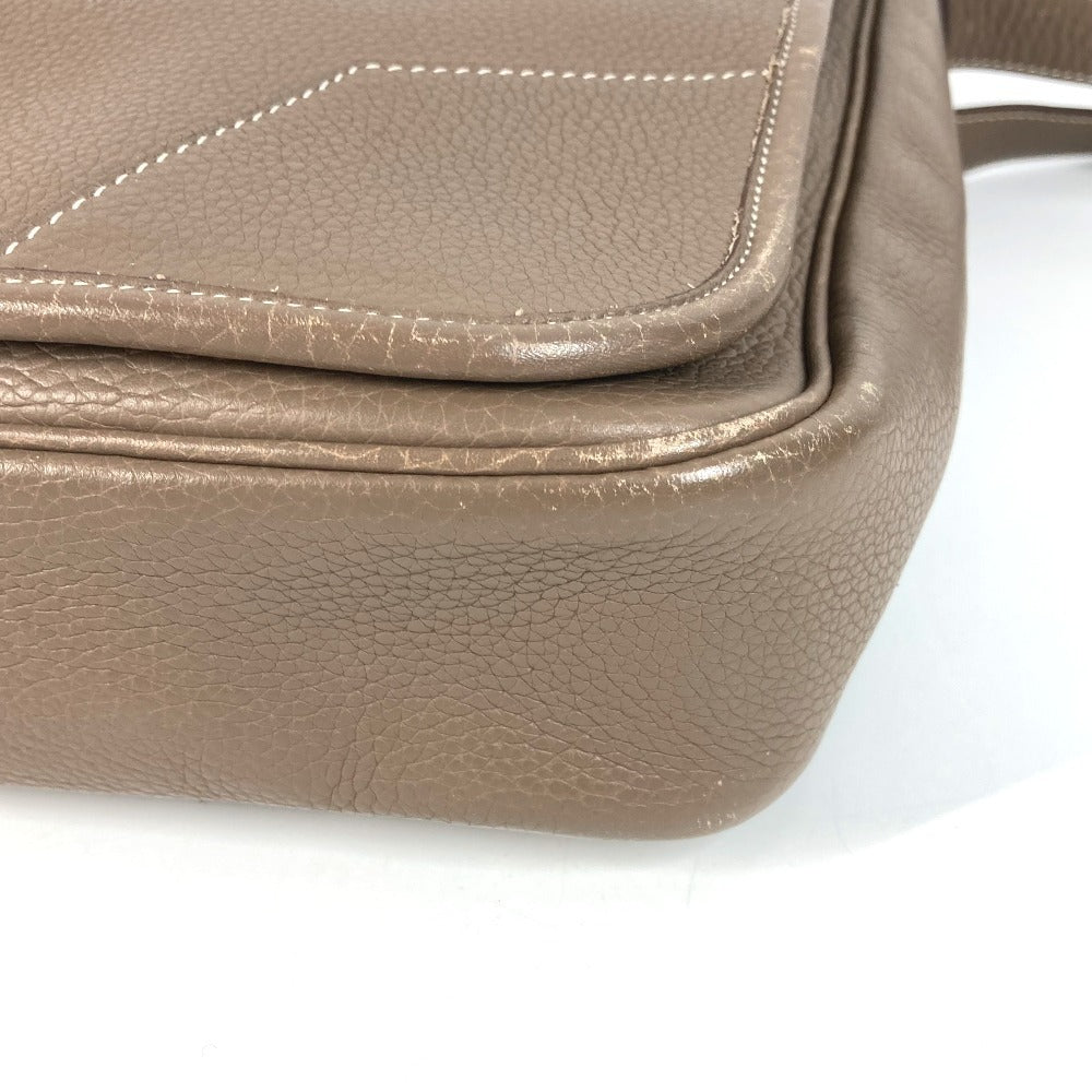 HERMES フラップ ヴィクトリア メッセンジャーバッグ ビジネスバッグ カバン 2WAYバッグ ショルダーバッグ 斜め掛け ハンドバッグ トリヨンクレマンス レディース エトゥープ グレー