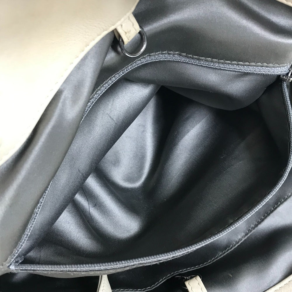 CHANEL CC ココマーク ロゴ チェーンロゴ カバン ミニボストンバッグ ハンドバッグ レザー ユニセックス ホワイト