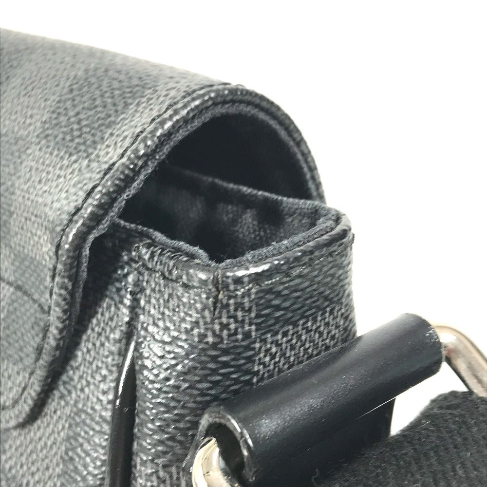 LOUIS VUITTON N41260 ダミエグラフィット ディストリクトPM ディストリクト PM カバン 斜め掛け フラップ メッセンジャーバッグ ショルダーバッグ ダミエグラフィットキャンバス ユニセックス ブラック