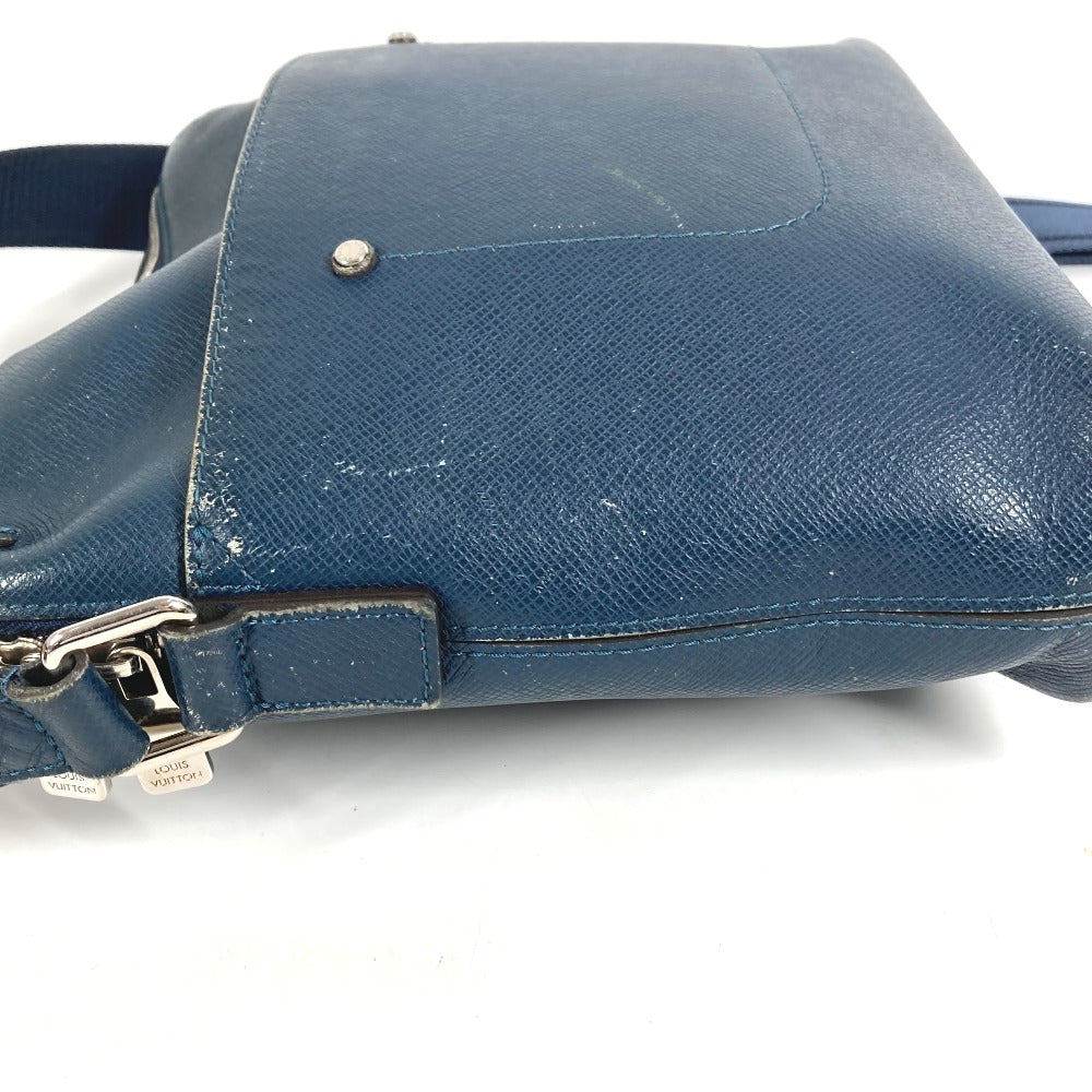 LOUIS VUITTON M30236 タイガ グリゴリ メッセンジャーPM カバン 斜め掛け メッセンジャーバッグ ショルダーバッグ タイガレザー ユニセックス ネイビー