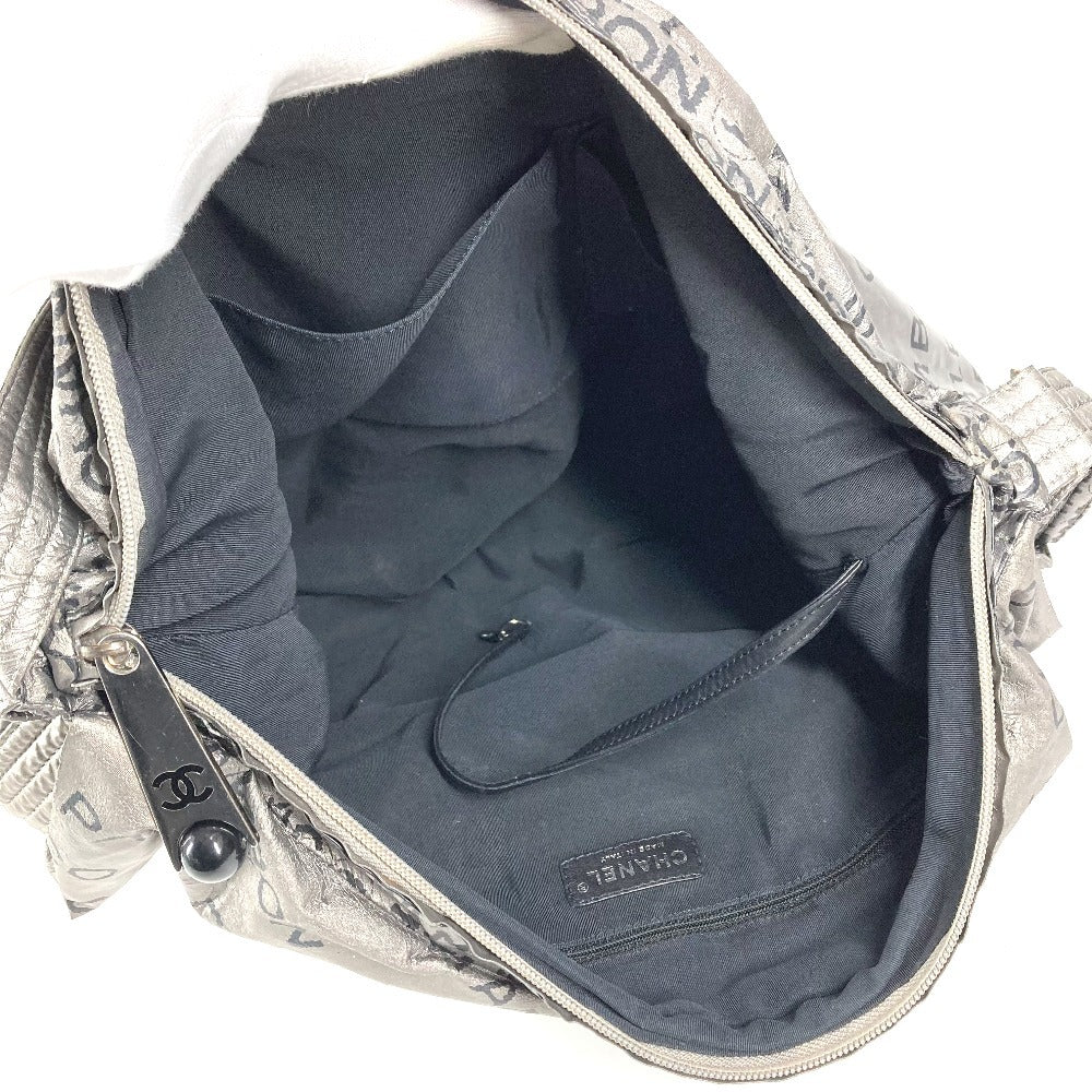 CHANEL アンリミテッド ロゴ 斜め掛け カバン ポシェット ショルダーバッグ ナイロンキャンバス レディース シルバー