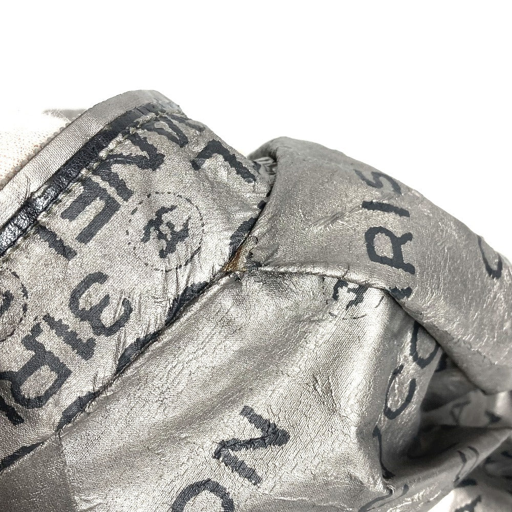 CHANEL アンリミテッド ロゴ 斜め掛け カバン ポシェット ショルダーバッグ ナイロンキャンバス レディース シルバー