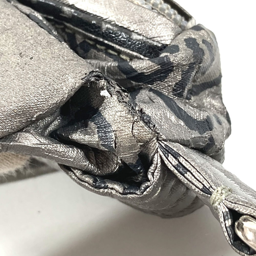 CHANEL アンリミテッド ロゴ 斜め掛け カバン ポシェット ショルダーバッグ ナイロンキャンバス レディース シルバー