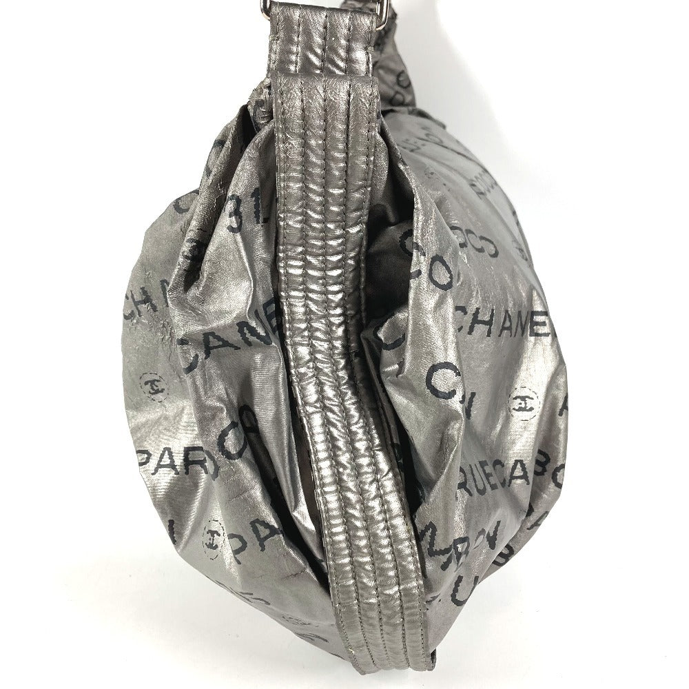 CHANEL アンリミテッド ロゴ 斜め掛け カバン ポシェット ショルダーバッグ ナイロンキャンバス レディース シルバー