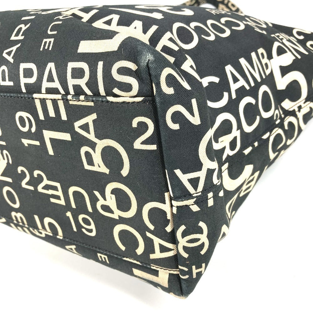 CHANEL バイシーライン CC ココマーク ロゴ ショルダーバッグ カバン 肩掛け 携帯ポーチ トートバッグ キャンバス レディース ブラック