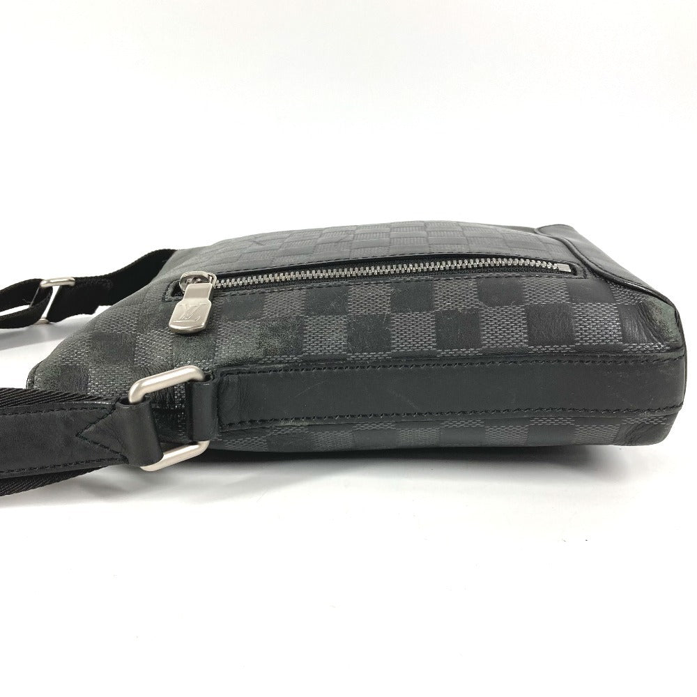 LOUIS VUITTON N42418 ダミエアンフィニ ディスカバリーメッセンジャー カバン 斜め掛け ポシェット ショルダーバッグ ダミエアンフィニレザー ユニセックス オニキス ブラック