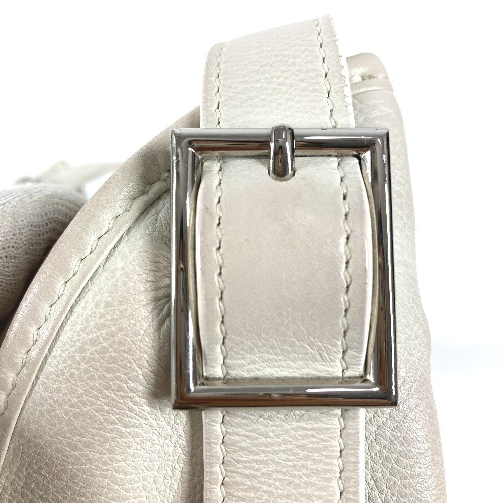 HERMES ロングストラップ付き マサイPM マサイ PM 肩掛け カバン ショルダーバッグ レザー ユニセックス ホワイト