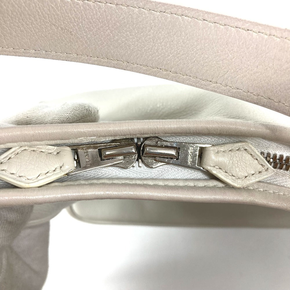 HERMES ロングストラップ付き マサイPM マサイ PM 肩掛け カバン ショルダーバッグ レザー ユニセックス ホワイト