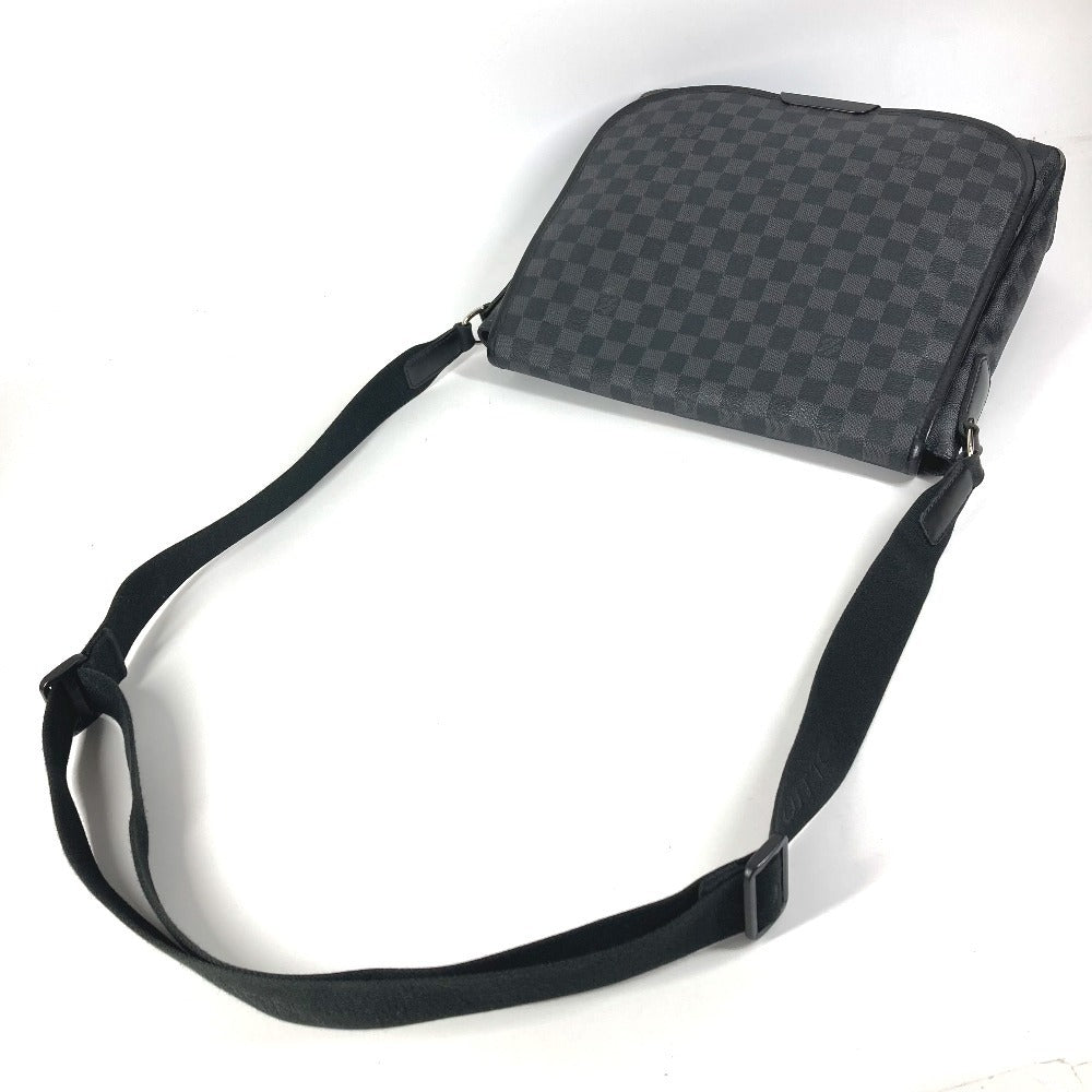 LOUIS VUITTON N58029 ダミエグラフィット ダニエルMM ダニエル MM カバン メッセンジャーバッグ フラップ ショルダーバッグ ダミエグラフィットキャンバス ユニセックス ブラック