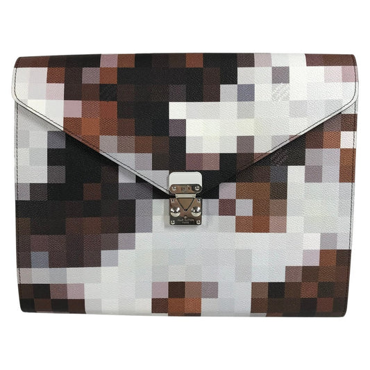 LOUIS VUITTON GI1137 ピクセル フォルダーマーク カウモフラージュ カバン バッグ セカンドバッグ ポーチ クラッチバッグ レザー ユニセックス ブラウン