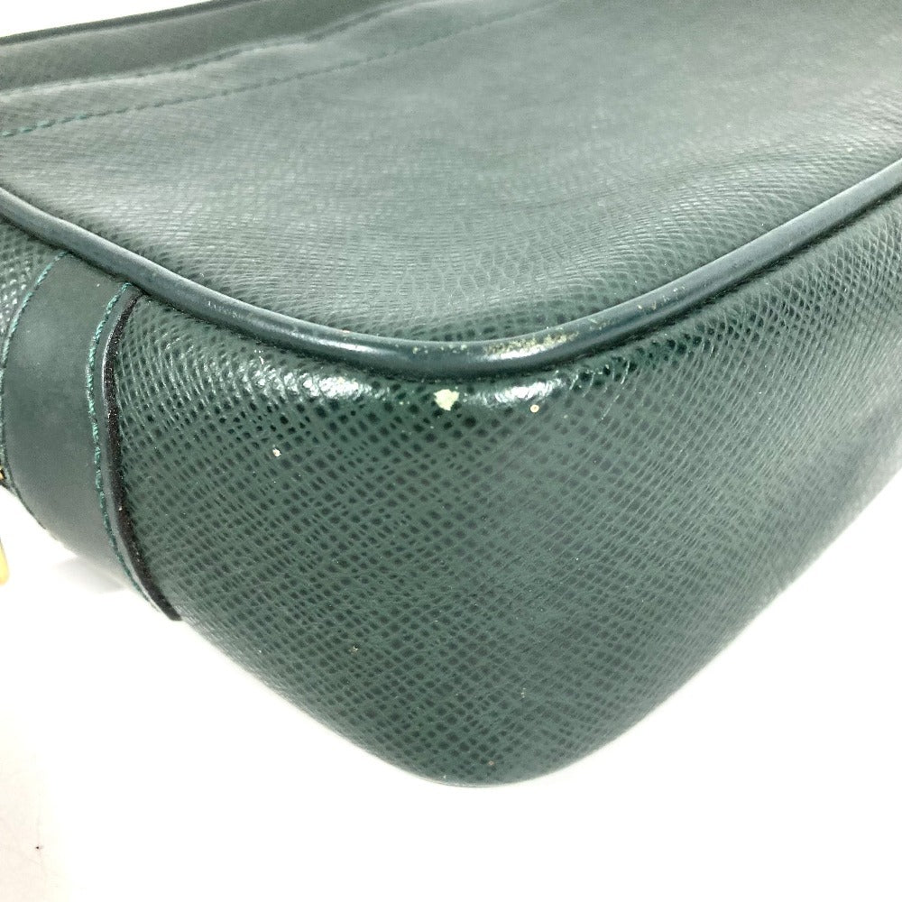 LOUIS VUITTON M30814 タイガ カルガ セカンドバッグ クラッチバッグ カバン ストラップ付き ポーチ タイガレザー ユニセックス エピセア グリーン