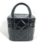 CHANEL ヴィンテージ CC ココマーク ロゴ キルティング マトラッセ ハート型ミラー カバン バニティバッグ ハンドバッグ パテントレザー レディース ブラック