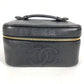 CHANEL A01997 CC ココマーク ロゴ 横型 カバン バニティバッグ ポーチ ボックス BOX ハンドバッグ キャビアスキン レディース ブラック