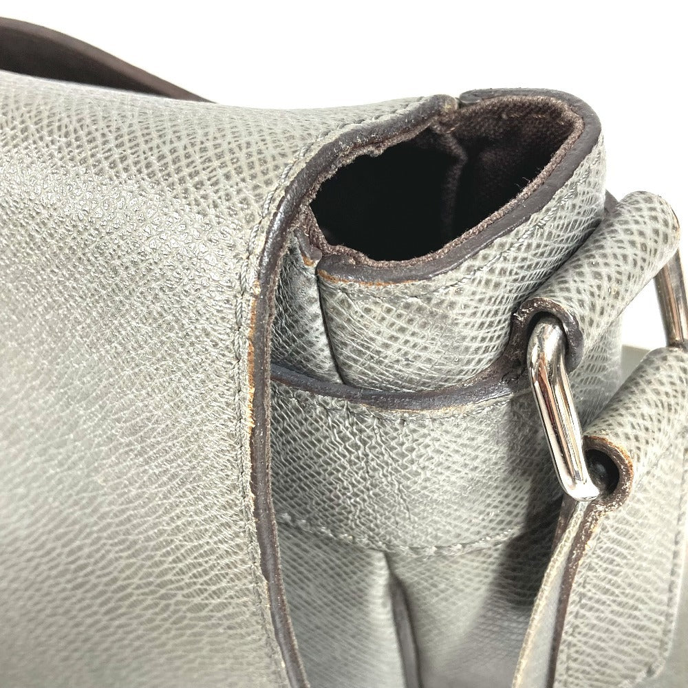LOUIS VUITTON M32623 タイガ ロマンMM ロマン MM カバン 斜め掛け フラップ メッセンジャーバッグ ショルダーバッグ タイガレザー ユニセックス グラシエ グレー