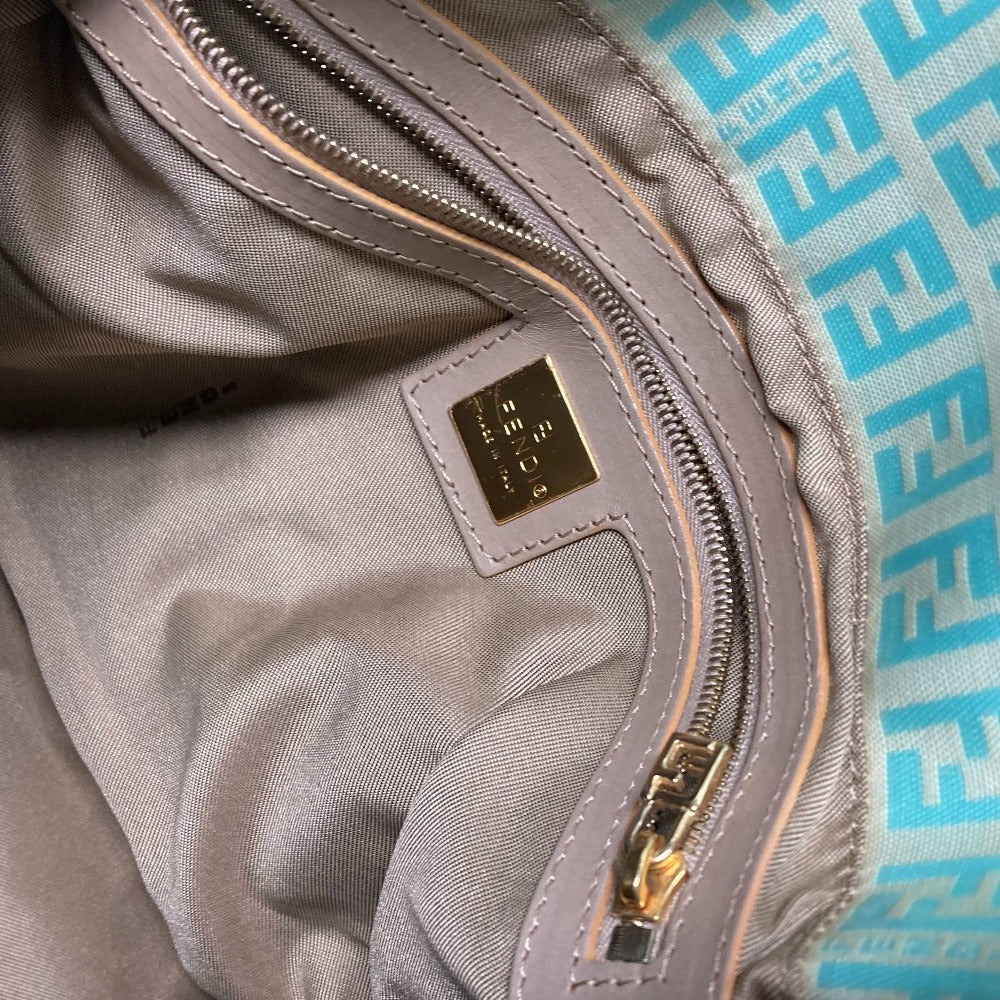 FENDI マンマバケット ズッキーノ ロゴ カバン 肩掛け フラップ ハンドバッグ ショルダーバッグ コーティングキャンバス レディース グリーン