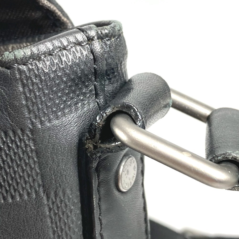 LOUIS VUITTON N41284 ダミエアンフィニ ディストリクトMM ディストリクト MM メッセンジャーバッグ カバン フラップ 斜め掛け ショルダーバッグ ダミエアンフィニレザー ユニセックス オニキス ブラック