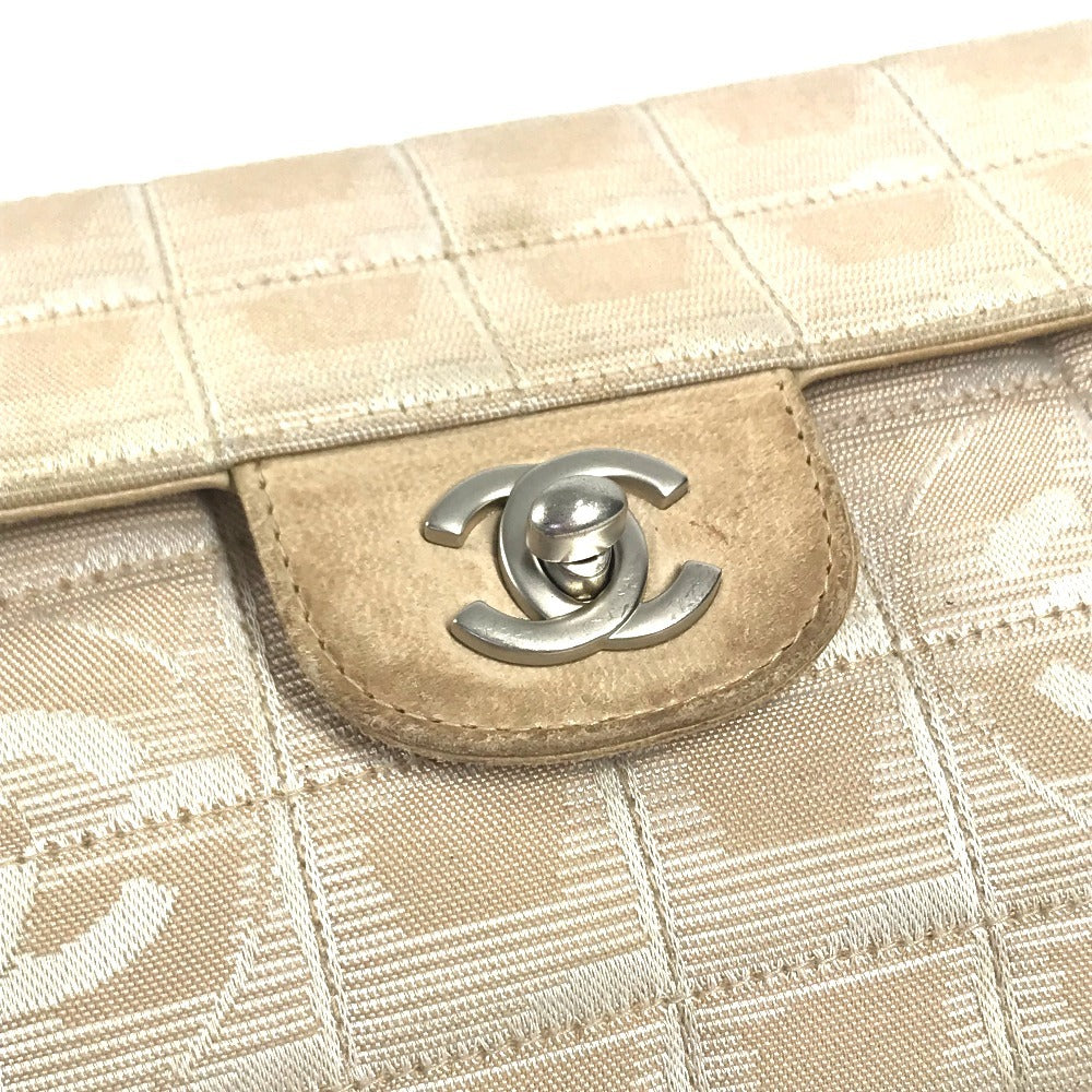 CHANEL ニュートラベルライン CC ココマーク ロゴ カバン 肩掛け フラップ チェーンバッグ ショルダーバッグ ナイロン レディース ベージュ